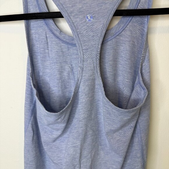 Lululemon Yogi Racerback III Tank Front Pocket Heather Blue Size 8 - Picture 6 of 14